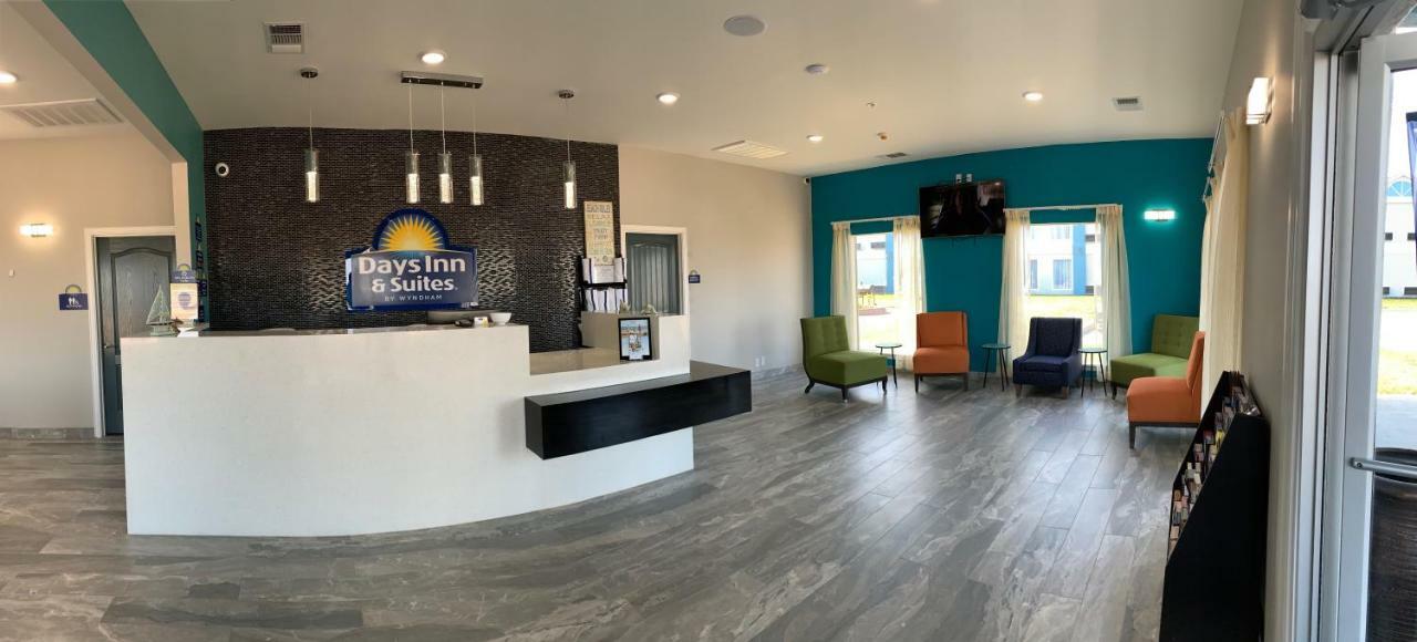 Days Inn By Wyndham Rockport Texas Экстерьер фото